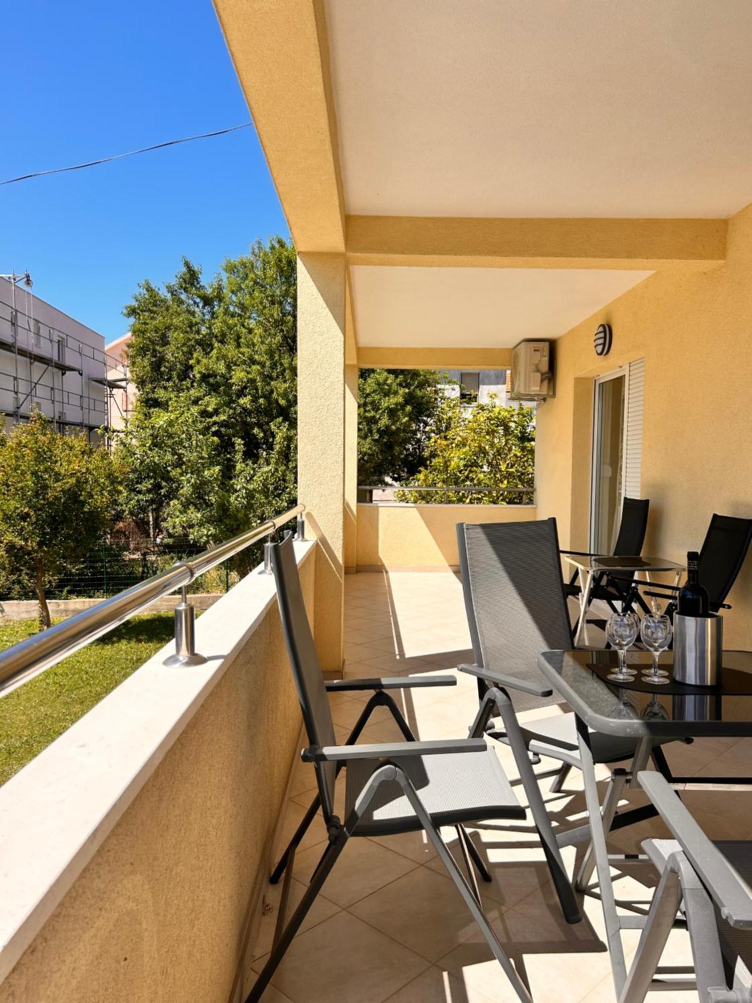 Apartman Vali 1
